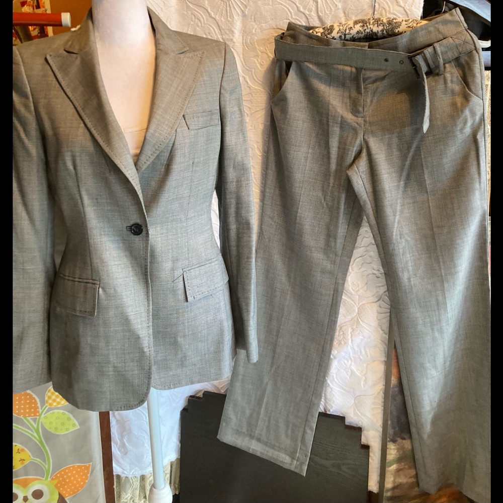 Anne Klein pantsuit size 4